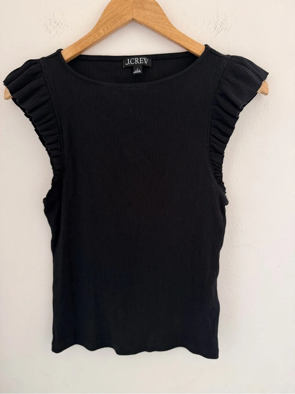 J. Crew Vintage Rib Ruffle Sleeve Top Black Ribbed Flutter Tee Shirt S